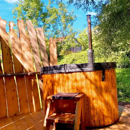 Little Wood Insolites - Adults Only * Bailly-aux-Forges