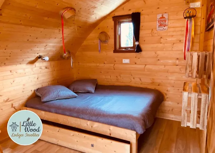 Little Wood Insolites - Adults Only *